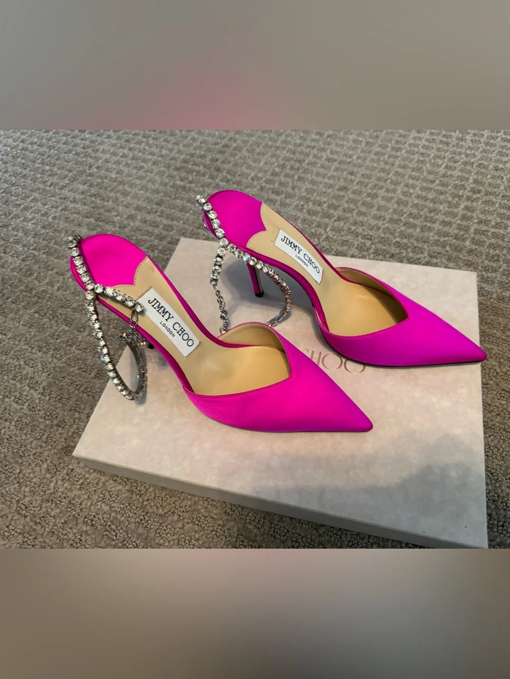 Jimmy Choo Saeda 100 mm Satin Heel. Size 38 - Picture 3 of 11